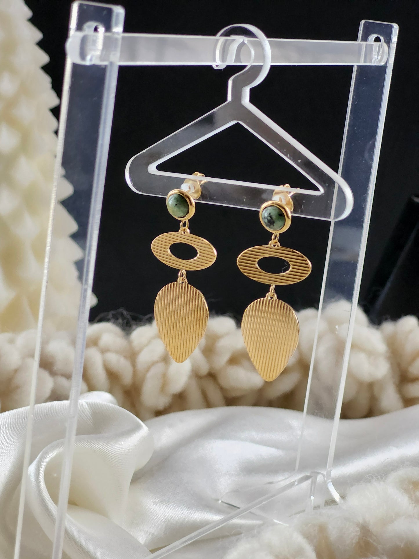 Vintage Drop Earring - Stainless Steel / Natural Stone